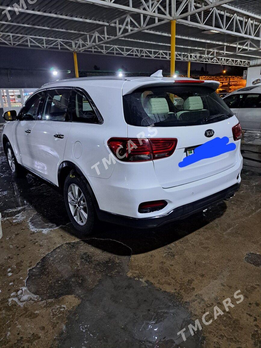 Kia Sorento 2019 - 260 000 TMT - Бедев - img 2