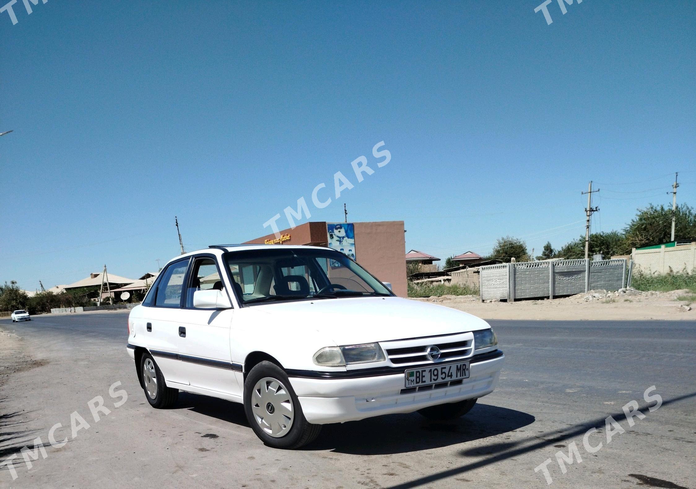 Opel Astra 1992 - 36 000 TMT - Mary - img 2