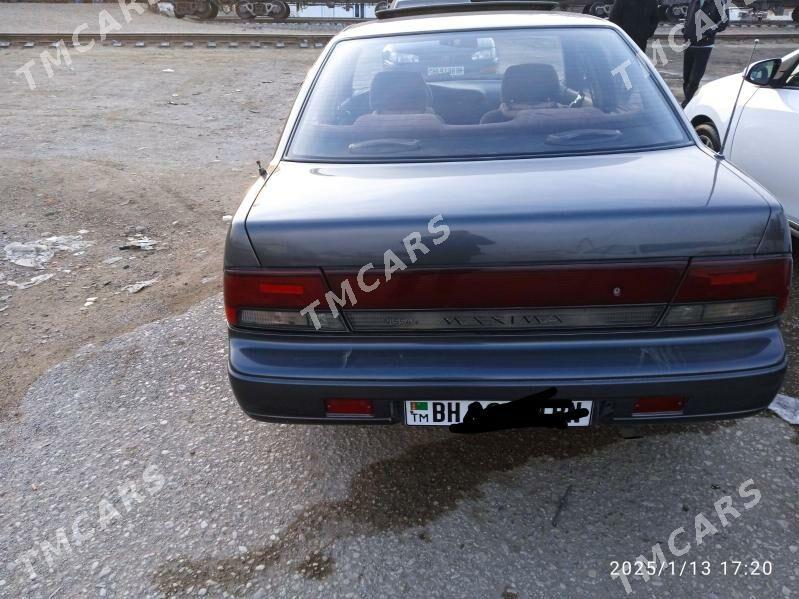 Nissan Maxima 1993 - 40 000 TMT - Balkanabat - img 2