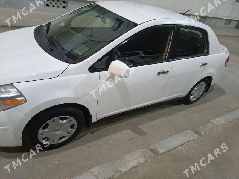 Nissan Versa 2010 - 118 000 TMT - Ашхабад - img 4