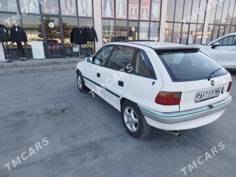 Opel Astra 1992 - 37 000 TMT - Mary - img 3