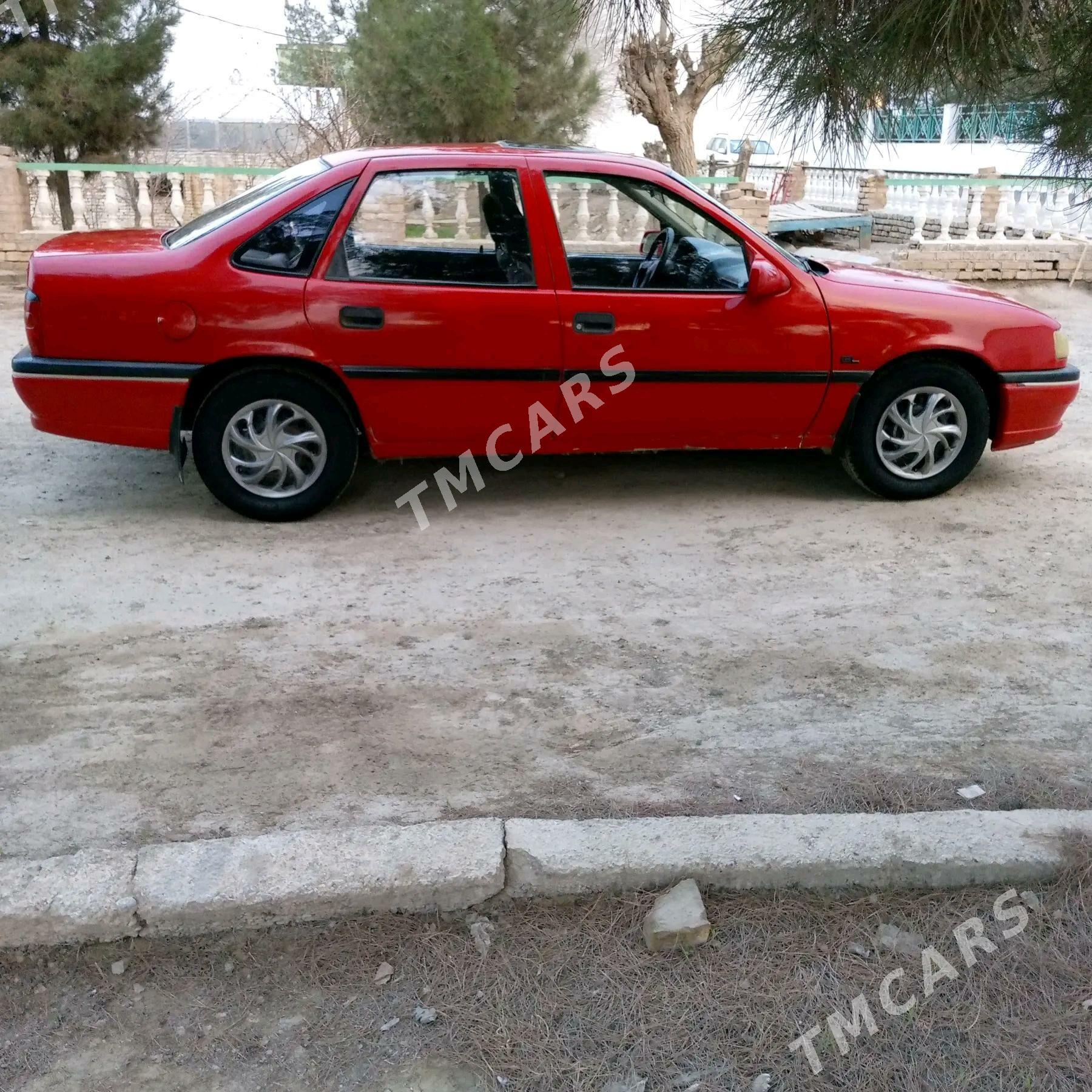 Opel Vectra 1993 - 30 000 TMT - Murgap - img 5