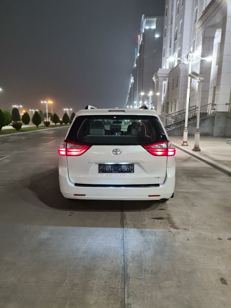 Toyota Sienna 2018 - 339 000 TMT - Aşgabat - img 4