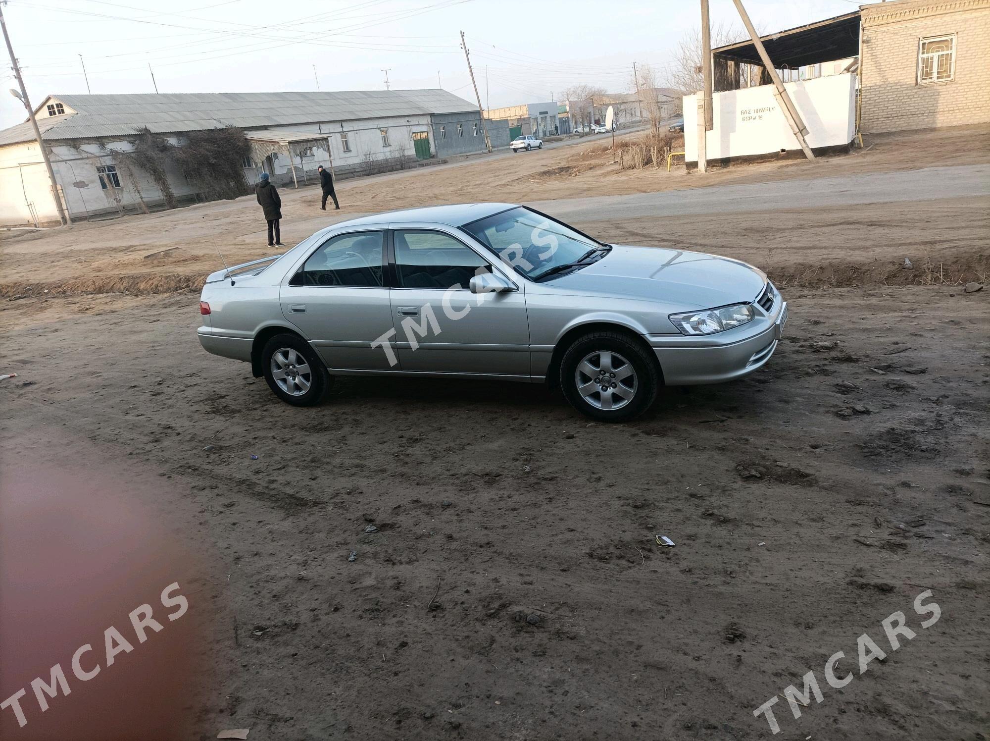 Toyota Camry 2000 - 140 000 TMT - Köneürgenç - img 6