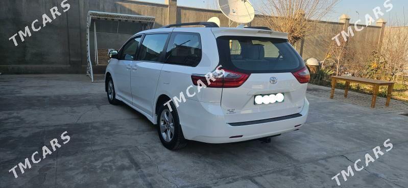 Toyota Sienna 2019 - 360 000 TMT - Baýramaly - img 3