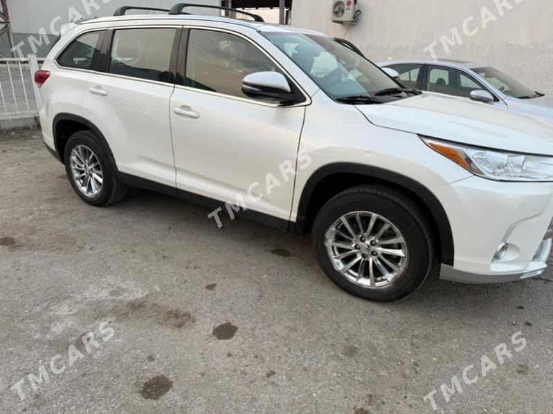 Toyota Highlander 2019 - 440 000 TMT - Ашхабад - img 2