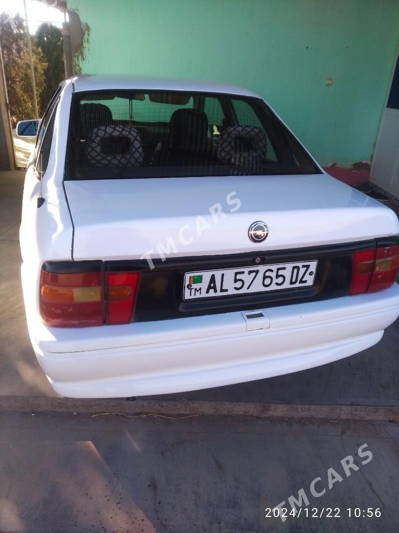 Opel Vectra 1994 - 35 000 TMT - Şabat etr. - img 2