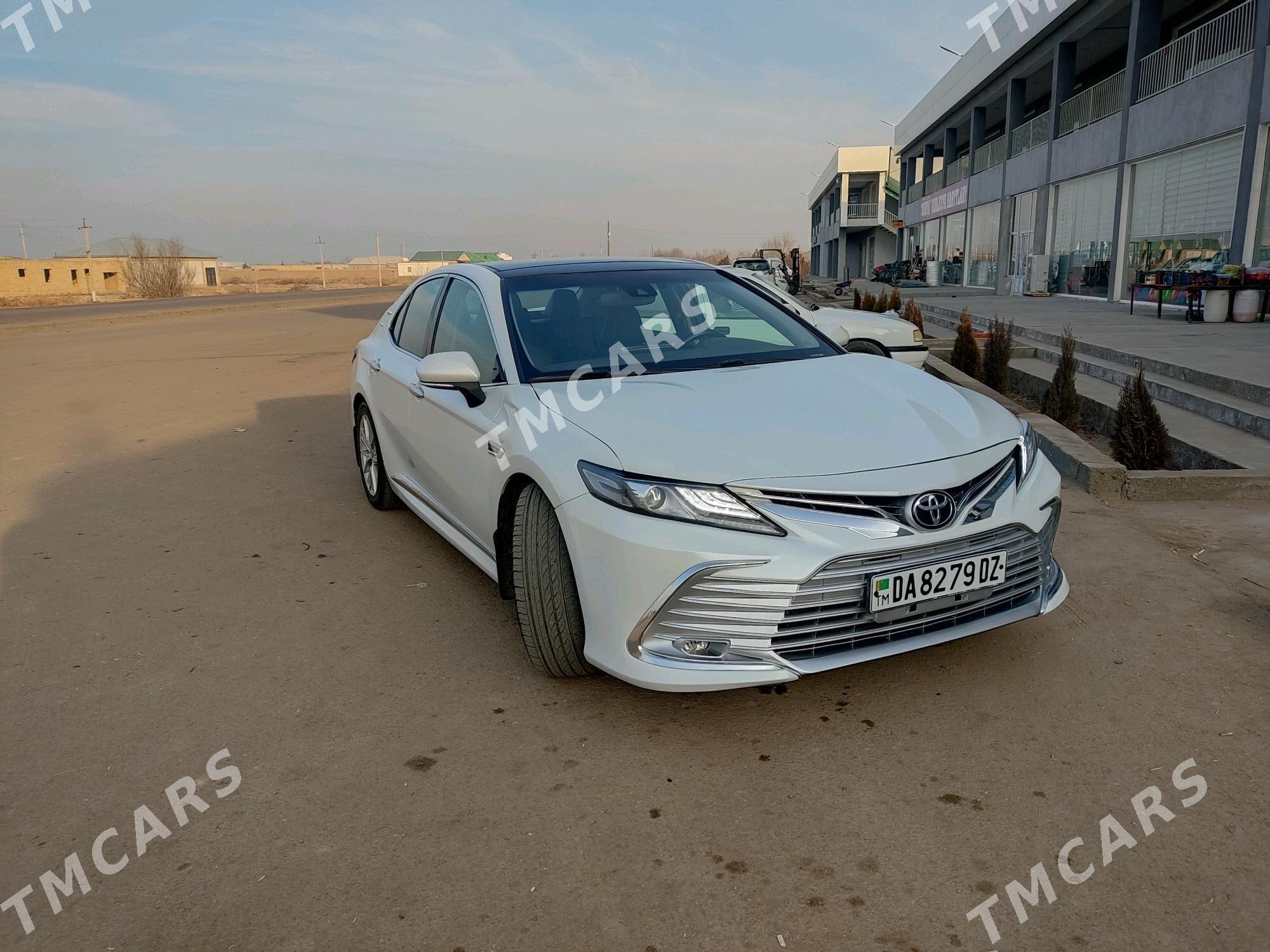 Toyota Camry 2021 - 440 000 TMT - Дашогуз - img 7