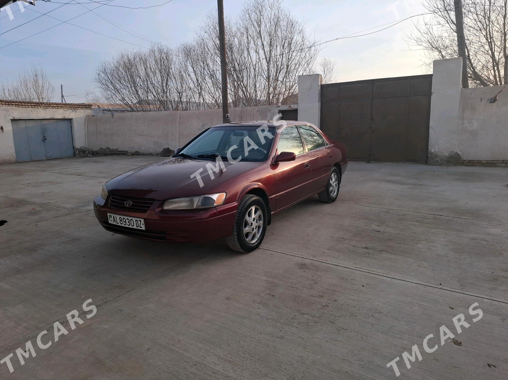 Toyota Camry 1999 - 115 000 TMT - Акдепе - img 2