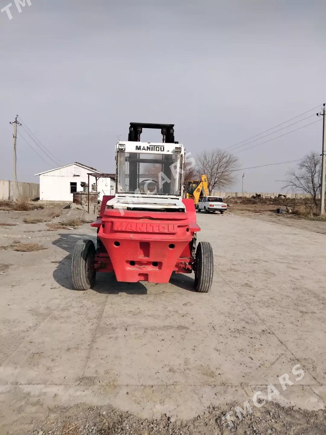 Kara Forklift 1991 - 120 000 TMT - Бахарден - img 2