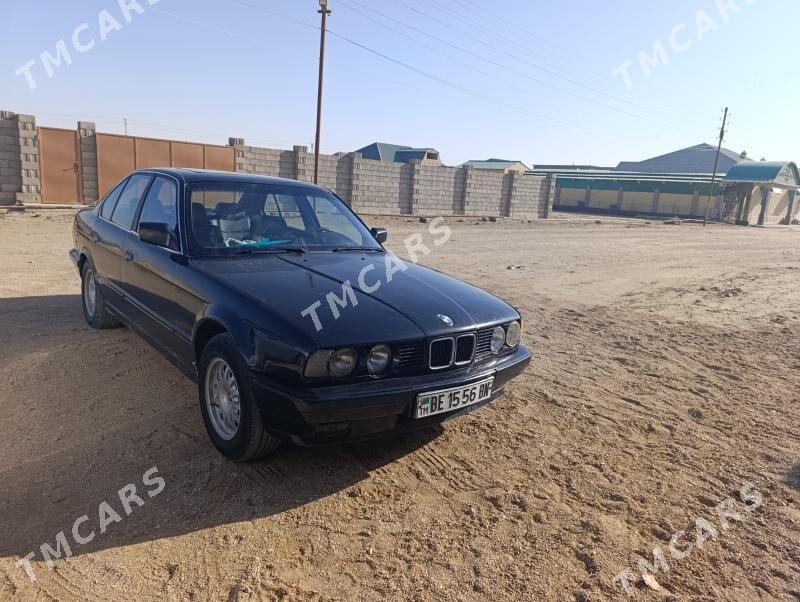 BMW 525 1990 - 30 000 TMT - Hazar - img 7