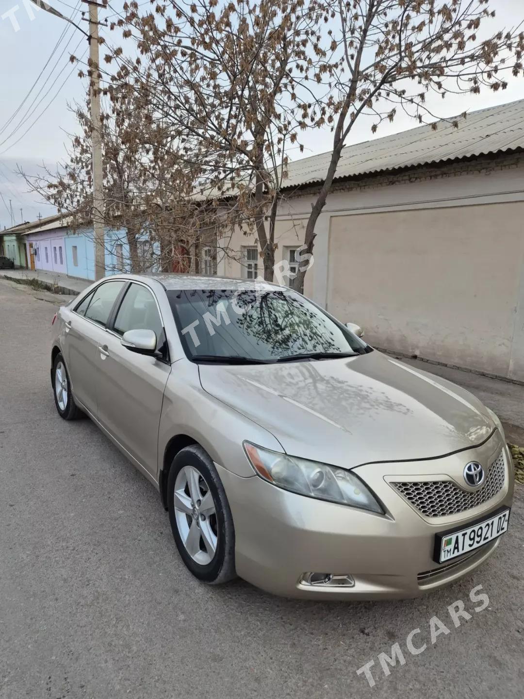 Toyota Camry 2006 - 160 000 TMT - Дашогуз - img 5