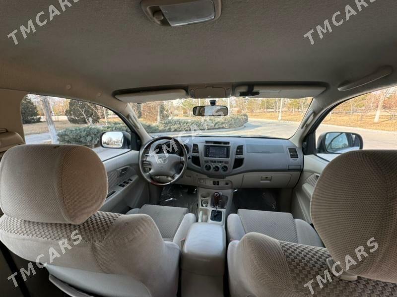 Toyota Fortuner 2008 - 235 000 TMT - Балканабат - img 5