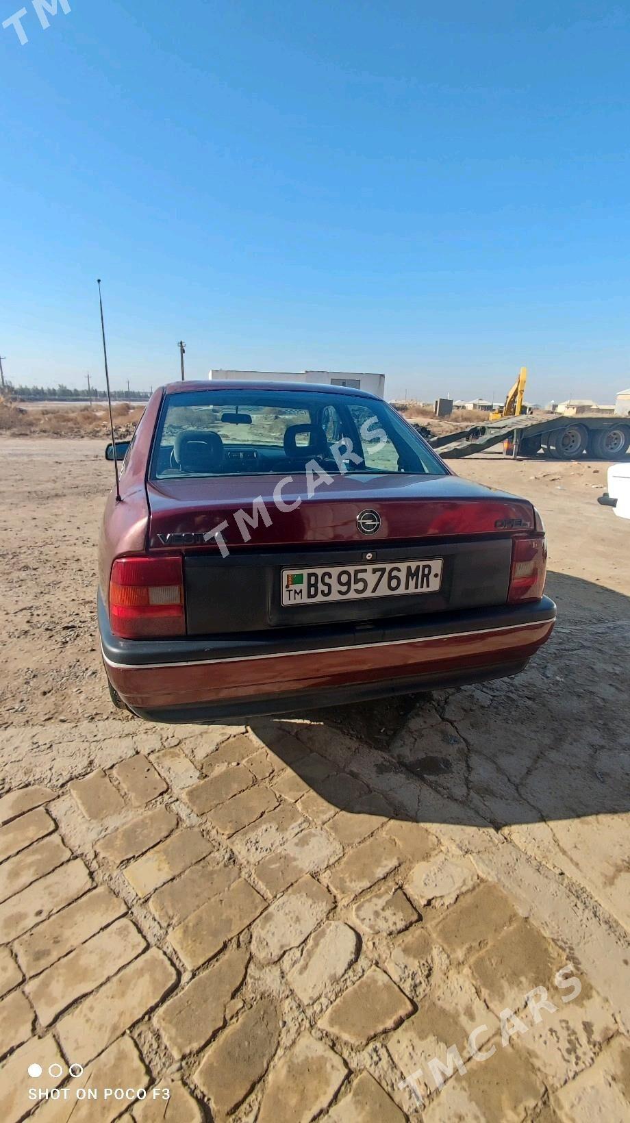 Opel Vectra 1990 - 24 000 TMT - Байрамали - img 3