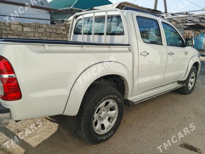 Toyota Hilux 2008 - 260 000 TMT - Balkanabat - img 4