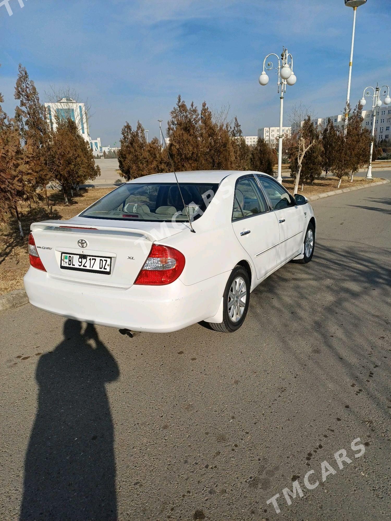 Toyota Camry 2004 - 139 000 TMT - Дашогуз - img 3