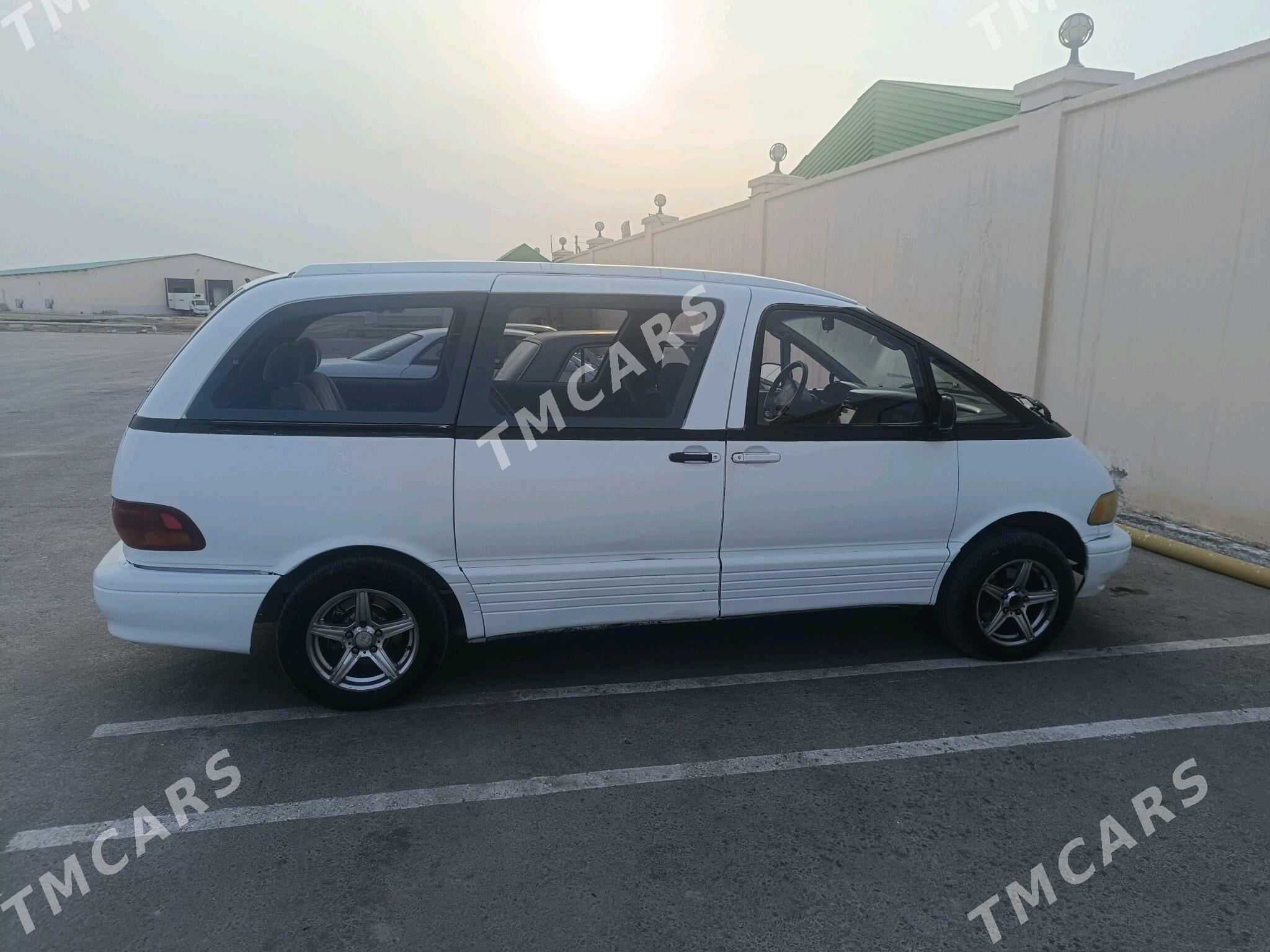 Toyota Previa 1992 - 75 000 TMT - Мары - img 5