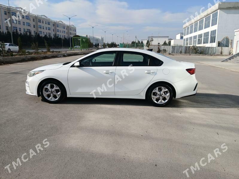 Kia Forte 2021 - 220 000 TMT - Änew - img 8