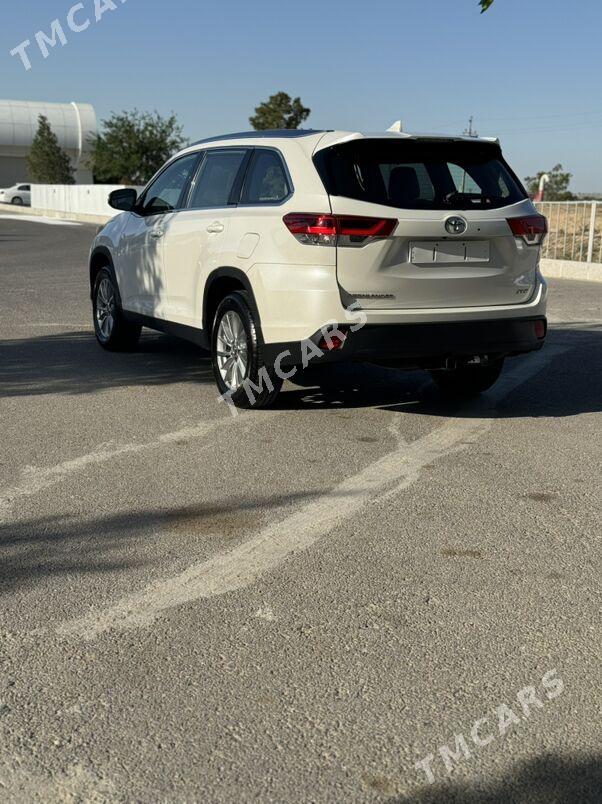 Toyota Highlander 2019 - 510 000 TMT - Aşgabat - img 4