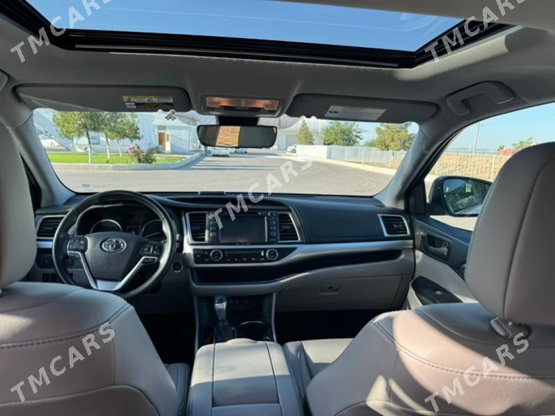 Toyota Highlander 2019 - 510 000 TMT - Aşgabat - img 8