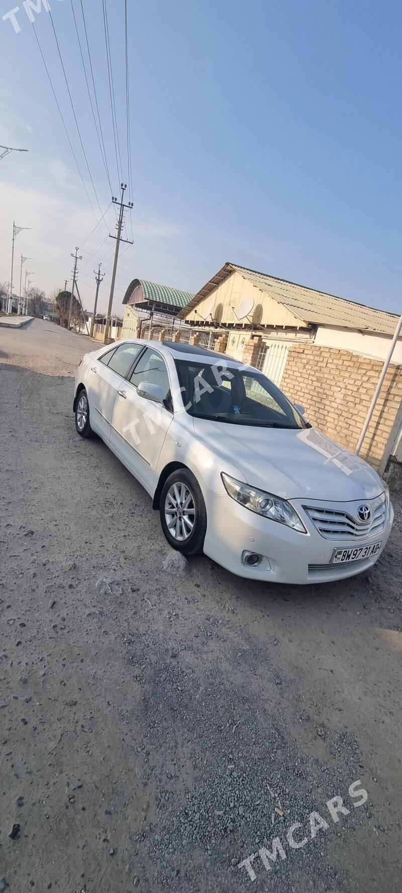 Toyota Camry 2010 - 190 000 TMT - Parahat 2 - img 3