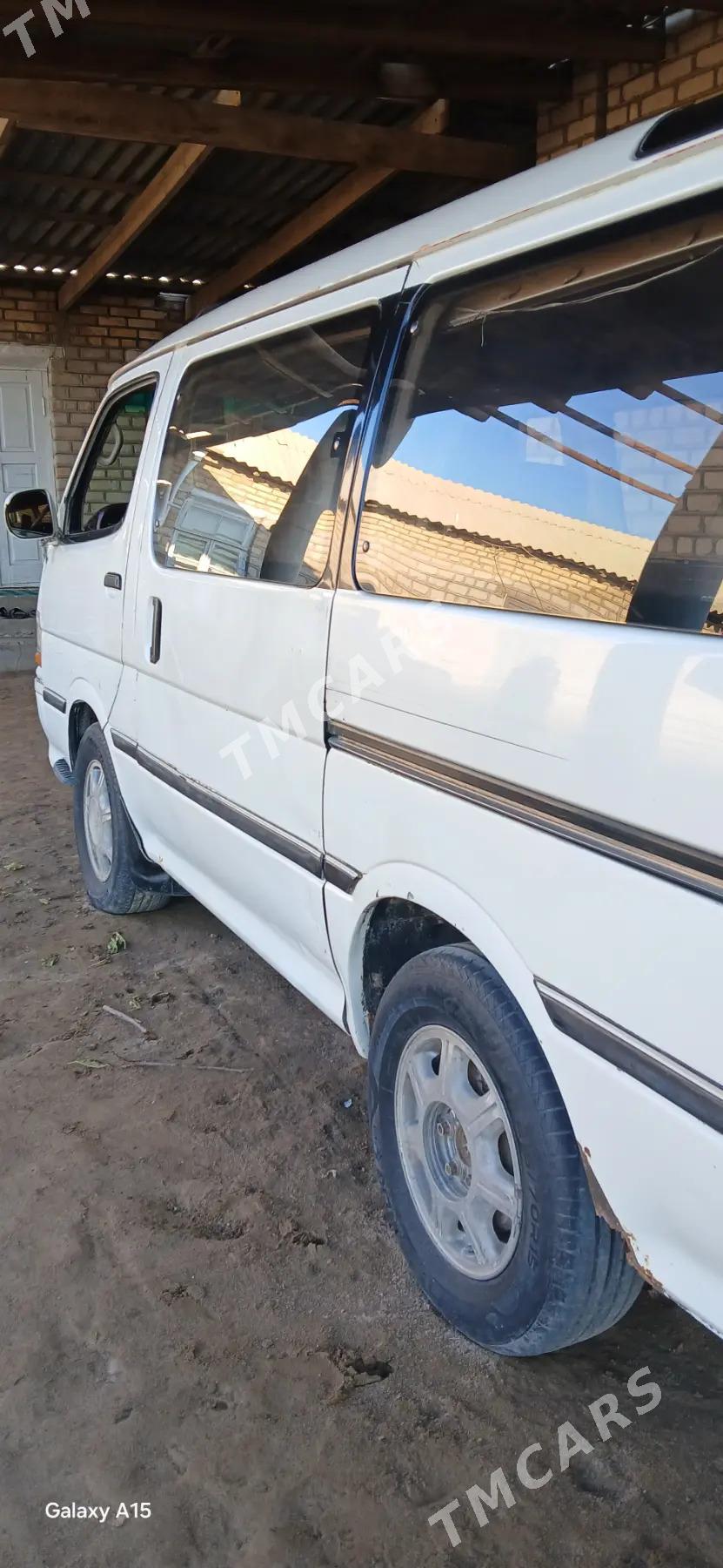 Toyota Hiace 1991 - 36 000 TMT - Векильбазар - img 3