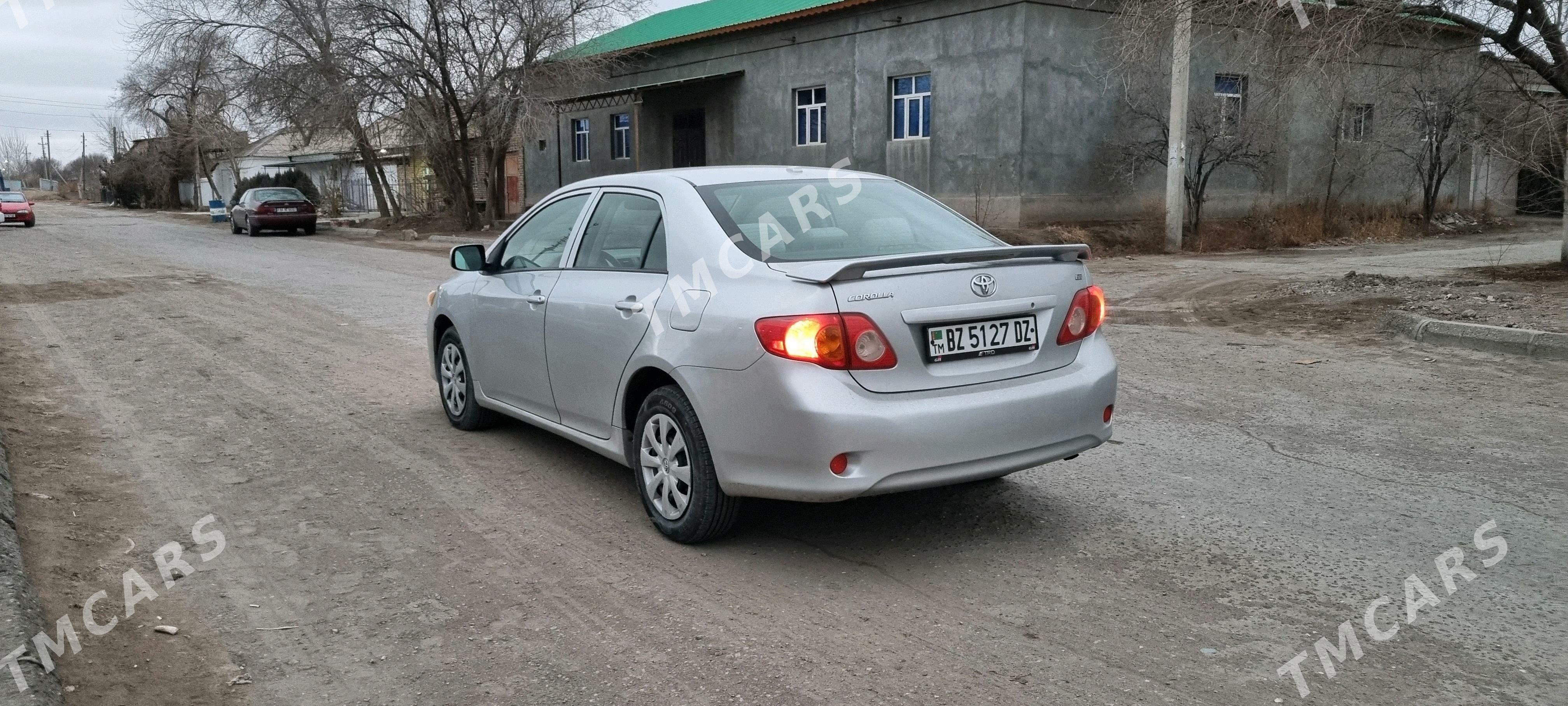 Toyota Corolla 2010 - 135 000 TMT - Дашогуз - img 5