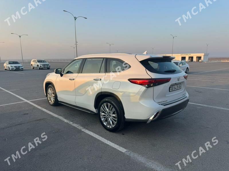 Toyota Highlander 2020 - 495 000 TMT - Ашхабад - img 2