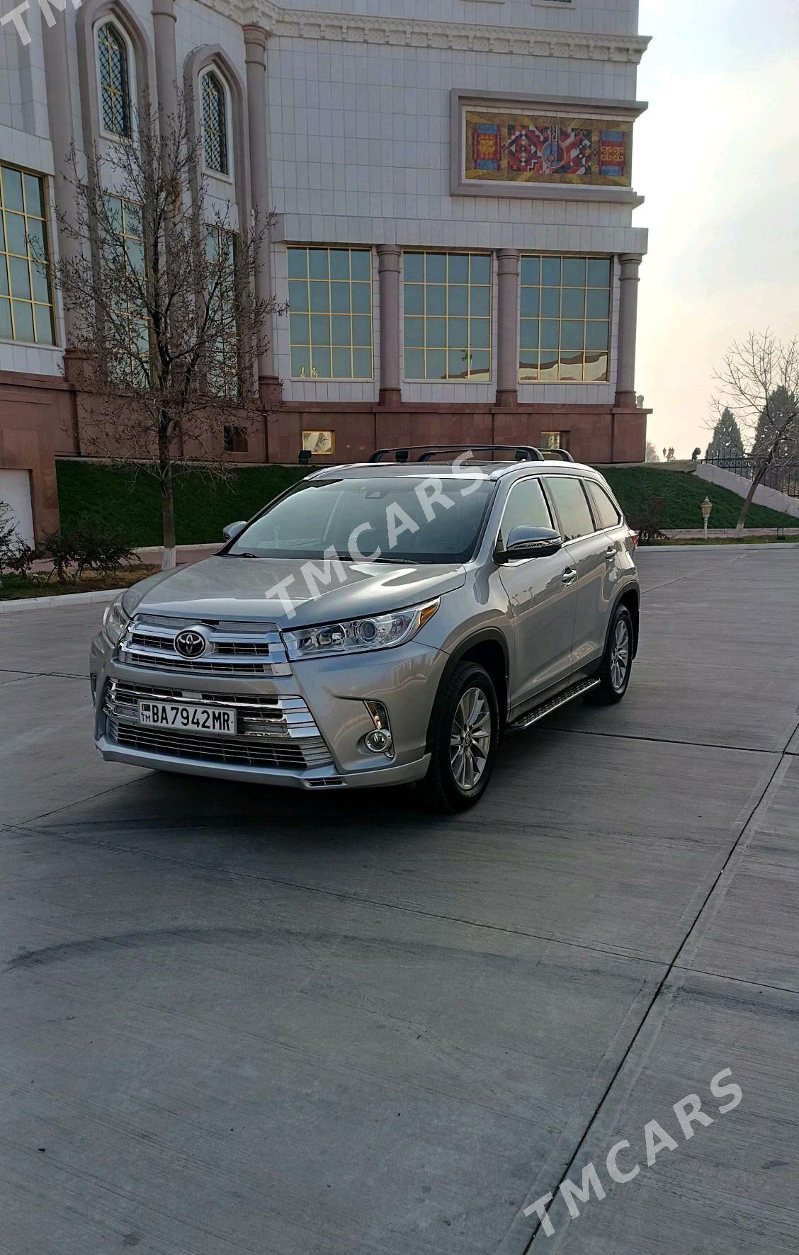 Toyota Highlander 2019 - 430 000 TMT - Мары - img 2