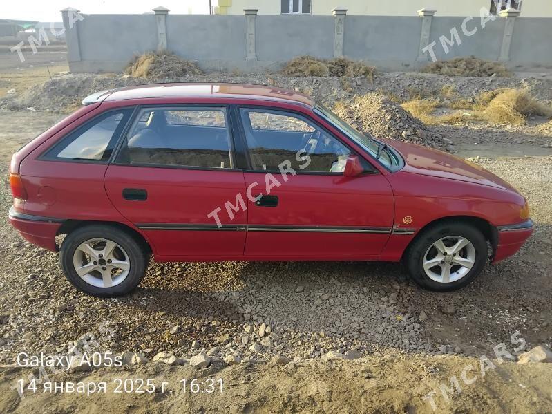 Opel Astra 1992 - 32 000 TMT - Дашогуз - img 2