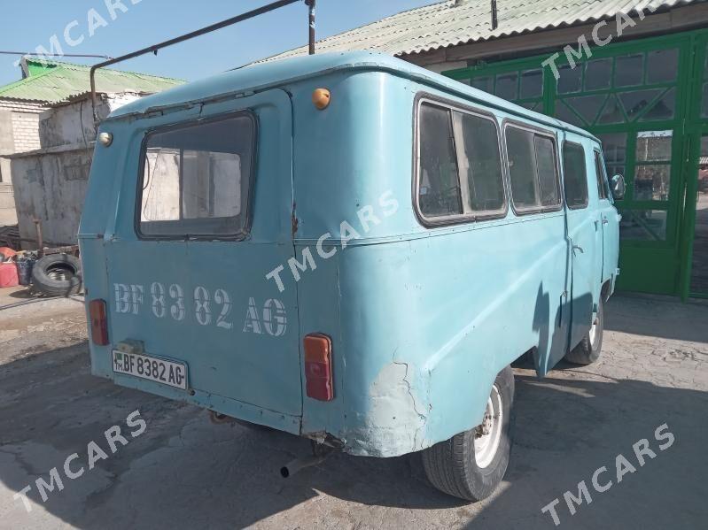 UAZ 452 1981 - 14 000 TMT - Büzmeýin - img 2