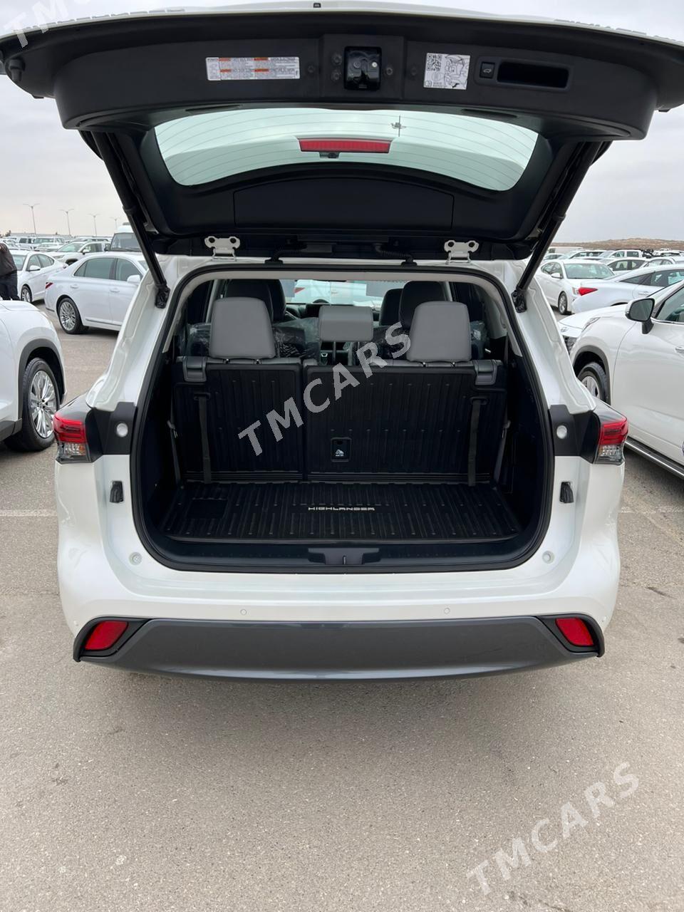 Toyota Highlander 2021 - 709 200 TMT - Aşgabat - img 10