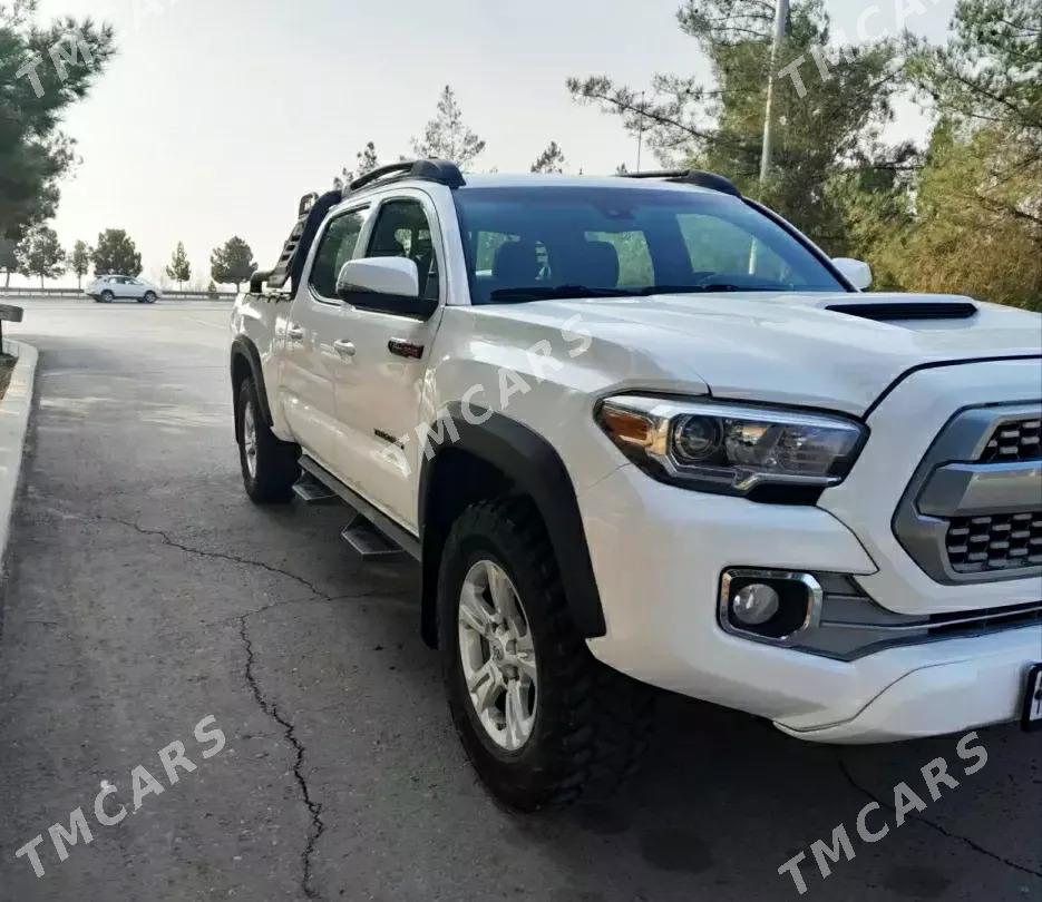 Toyota Tacoma 2018 - 375 000 TMT - Байрамали - img 7