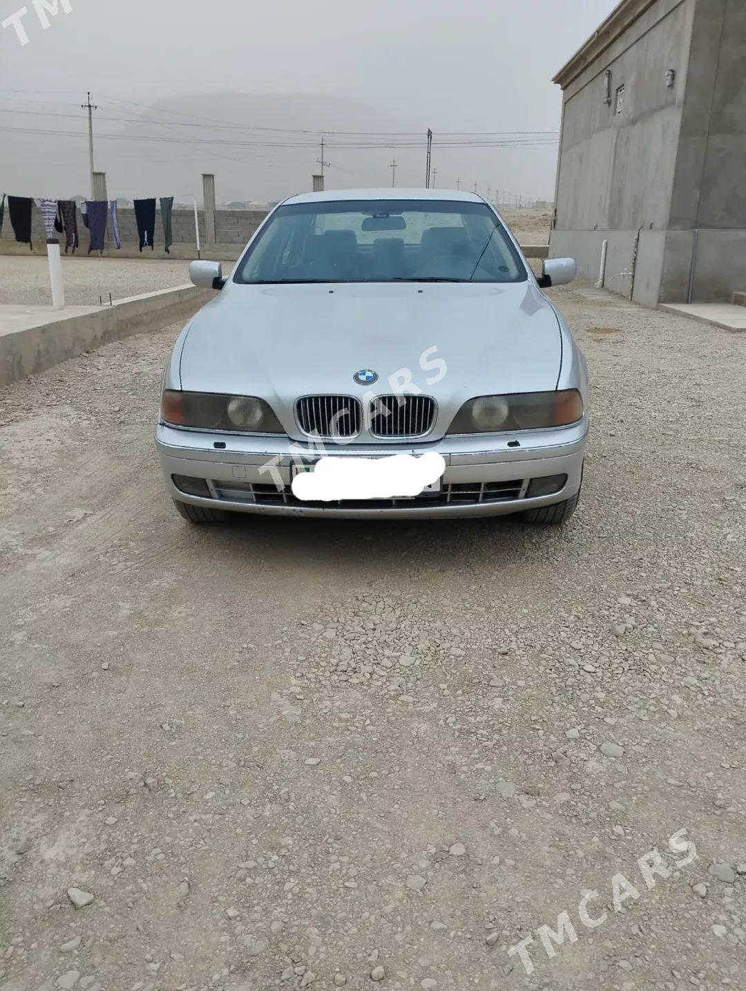 BMW 528 1996 - 68 000 TMT - Balkanabat - img 2