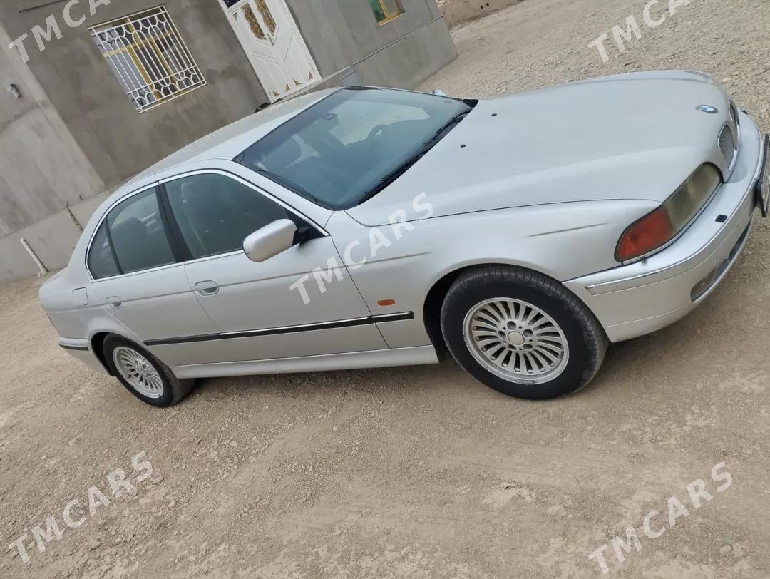 BMW 528 1996 - 68 000 TMT - Balkanabat - img 3