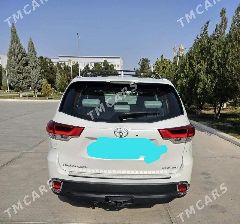 Toyota Highlander 2018 - 450 000 TMT - Мары - img 6