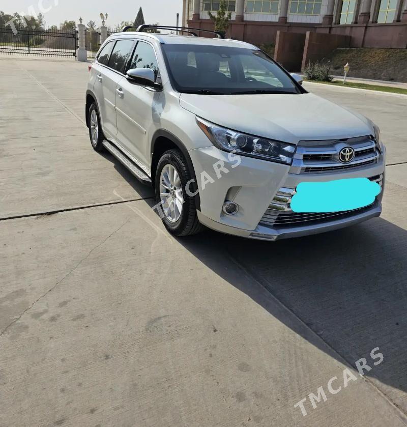 Toyota Highlander 2018 - 450 000 TMT - Мары - img 4