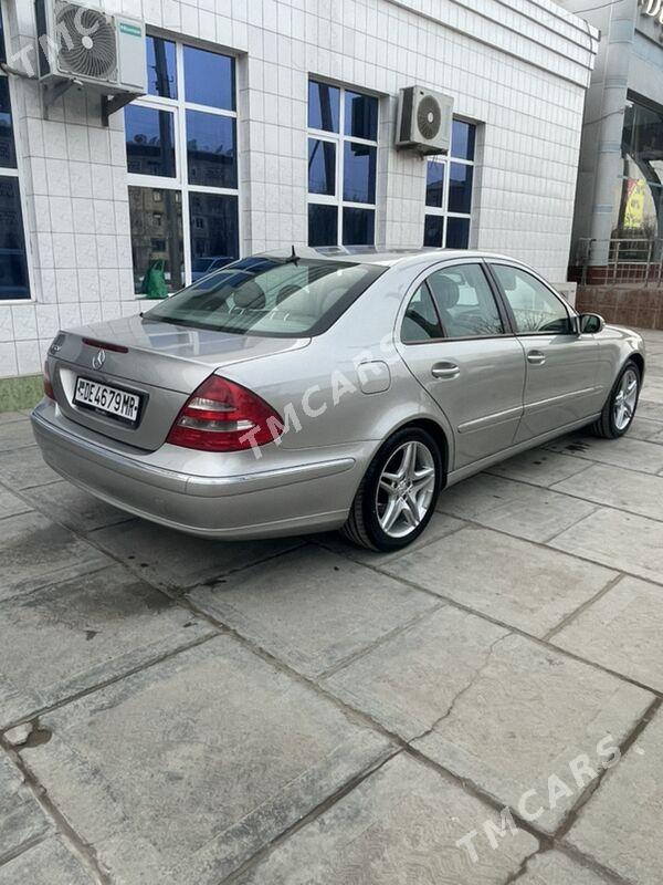 Mercedes-Benz E320 2003 - 135 000 TMT - Mary - img 6