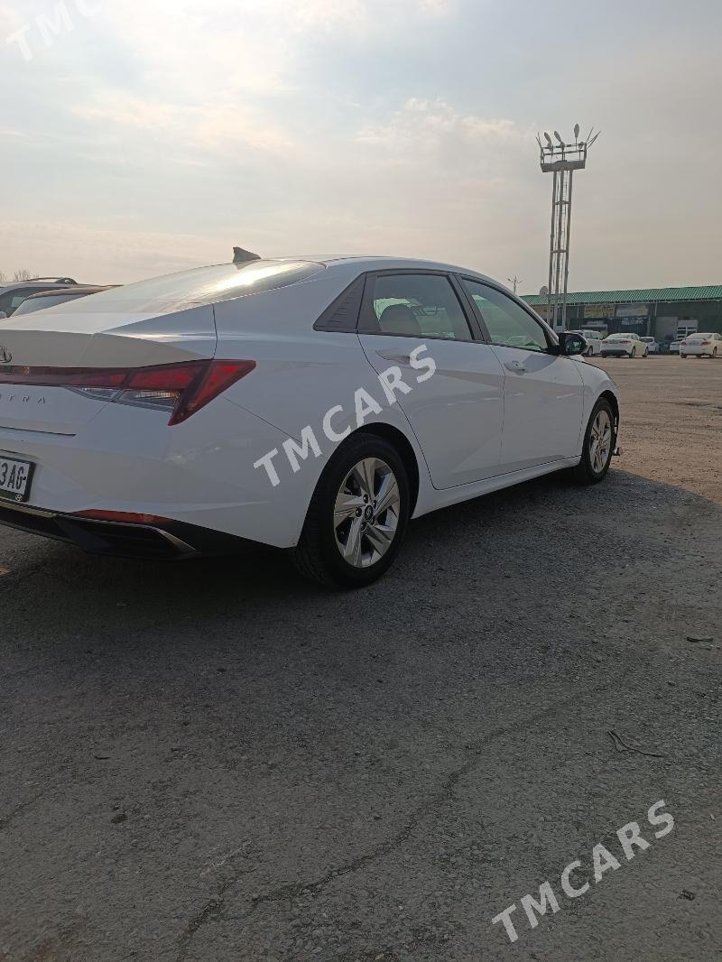 Hyundai Elantra 2020 - 280 000 TMT - Бедев - img 4