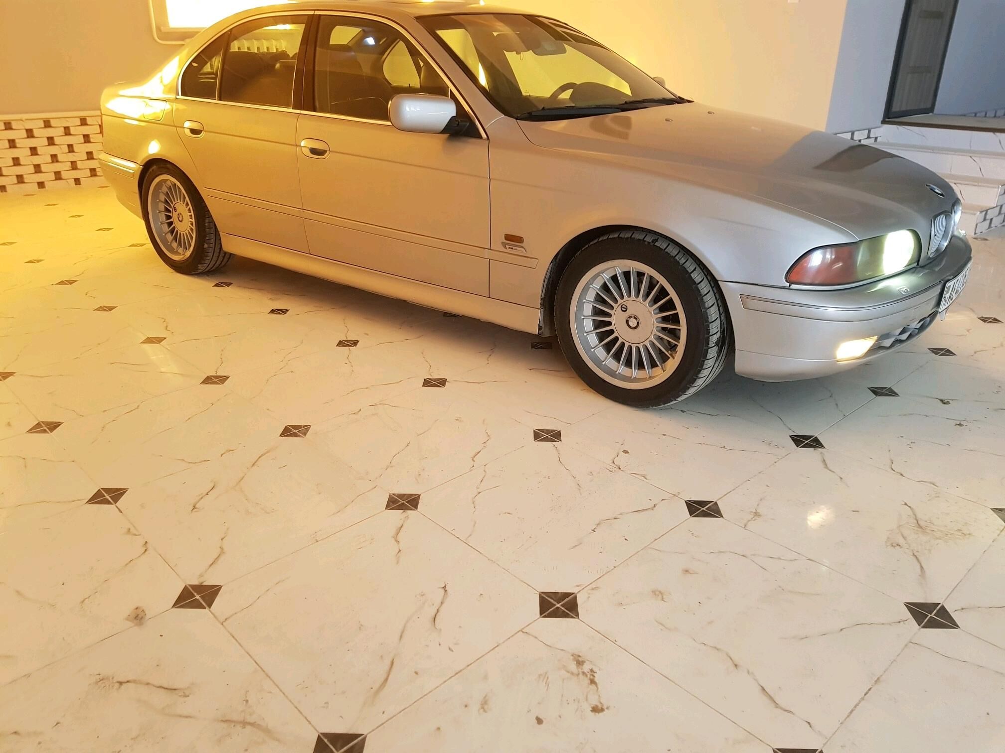 BMW E39 1996 - 90 000 TMT - Дянев - img 7