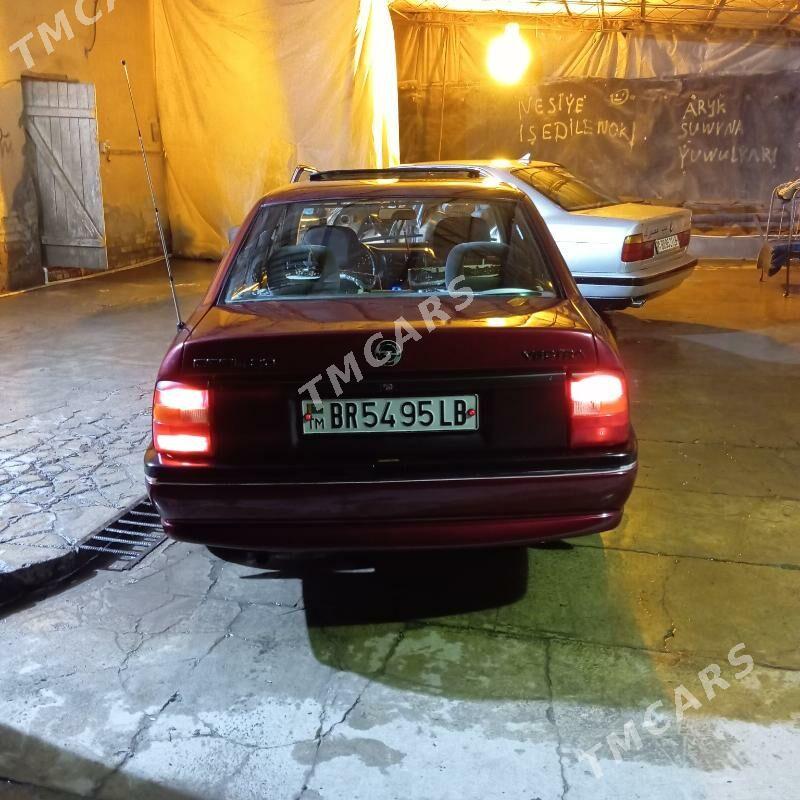 Opel Vectra 1990 - 30 000 TMT - Farap - img 3