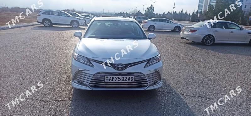 Toyota Camry 2022 - 565 000 TMT - Ашхабад - img 3