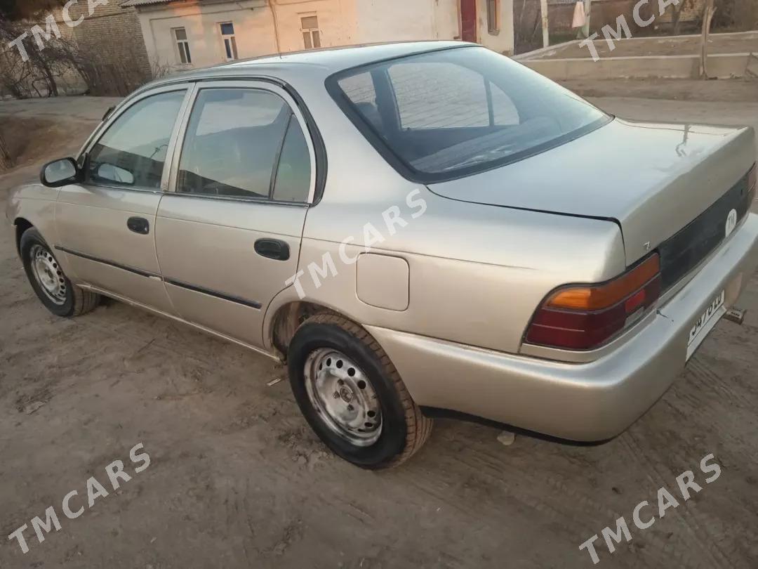 Toyota Corolla 1993 - 50 000 TMT - Сакар - img 4