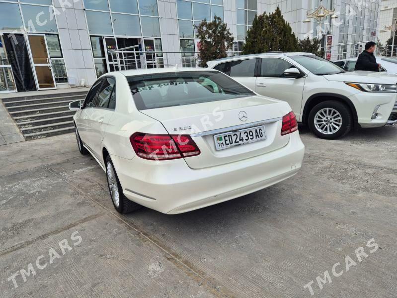 Mercedes-Benz E300 2014 - 425 000 TMT - Ашхабад - img 4