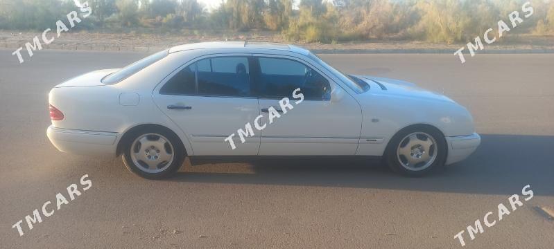 Mercedes-Benz E320 1996 - 60 000 TMT - Aşgabat - img 4