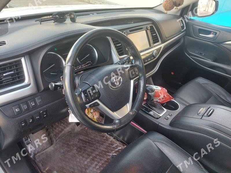 Toyota Highlander 2017 - 495 000 TMT - Ашхабад - img 5