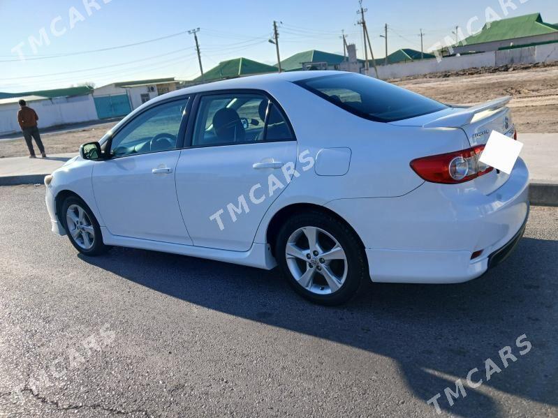 Toyota Corolla 2013 - 170 000 TMT - Ашхабад - img 2