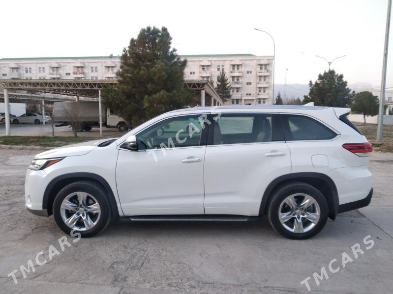 Toyota Highlander 2019 - 458 000 TMT - Кëши - img 3