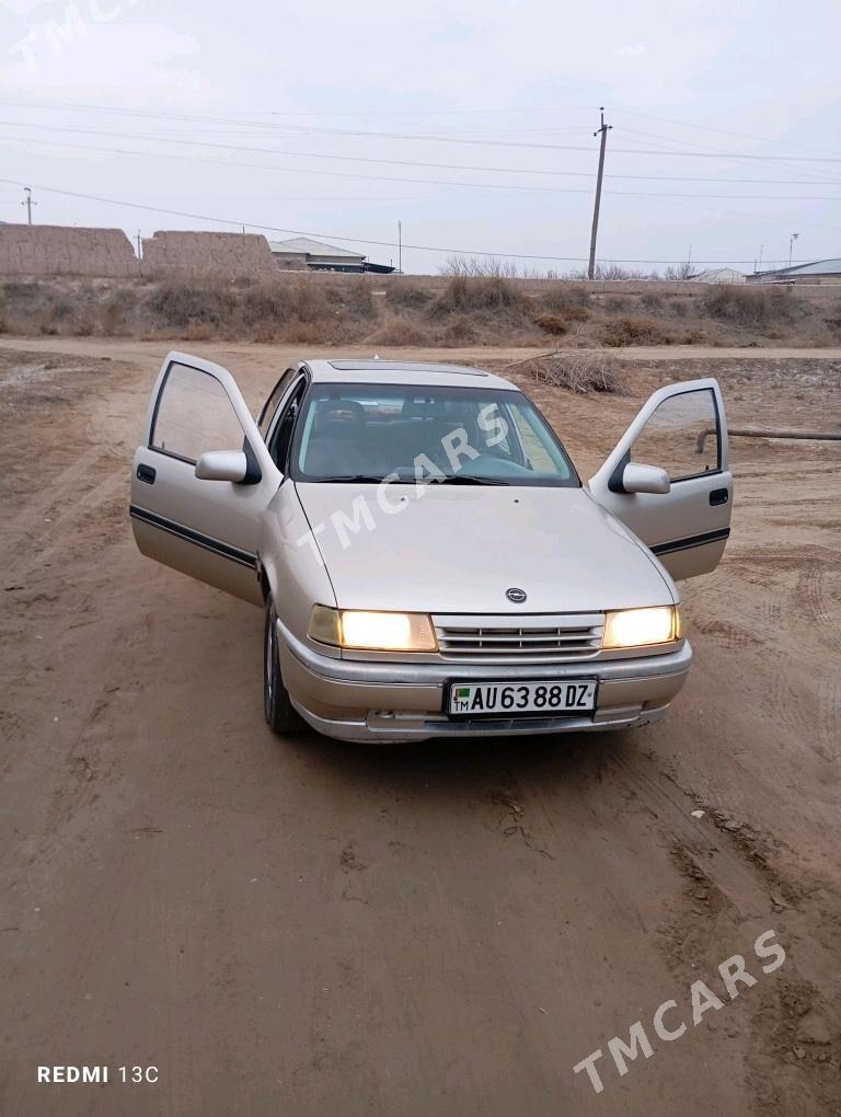 Opel Vectra 1990 - 30 000 TMT - Daşoguz - img 2