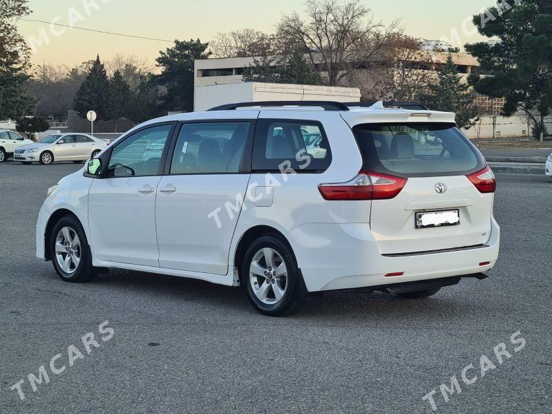 Toyota Sienna 2019 - 369 000 TMT - Ашхабад - img 3